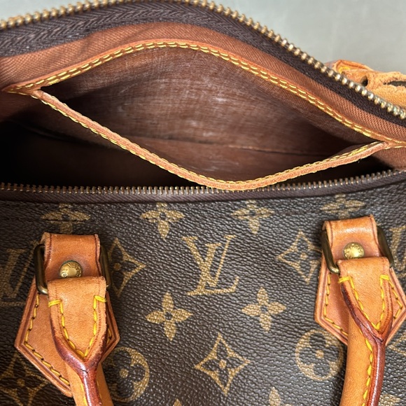 Original LV speedy bag size 40 - Picture 11 of 13